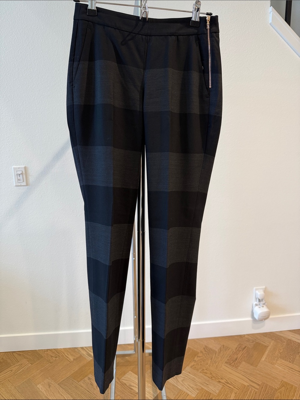 Black/Gray Ankle Trousers